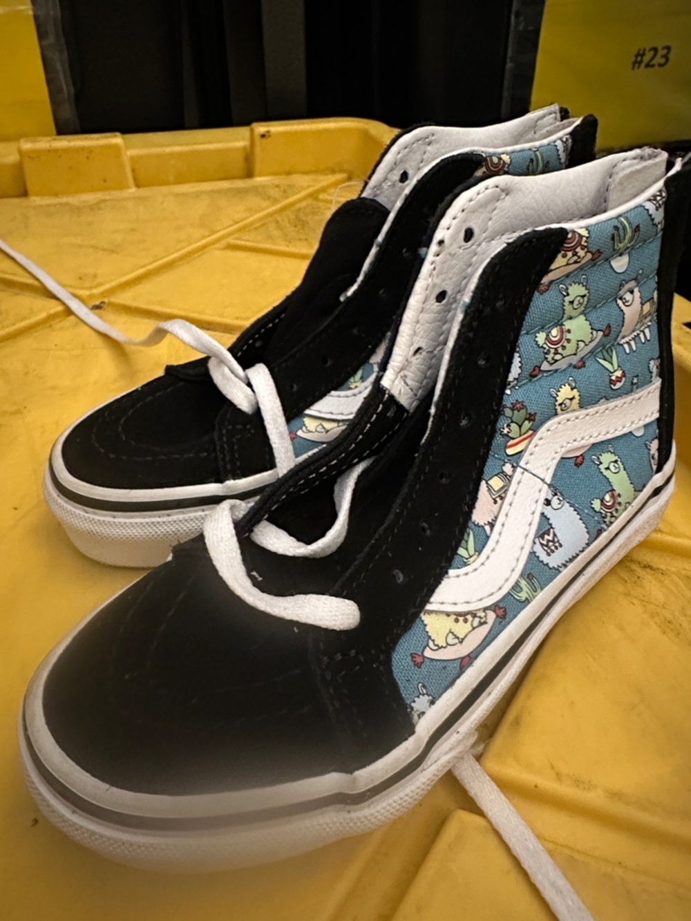 ✔️#60 Brand new Vans Kids High-Top Sneakers in Black, White & Blue Monster Print